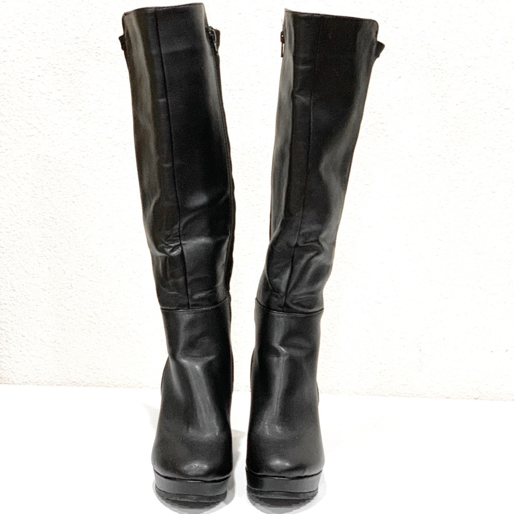 Apt.9 Black Over The Knee Boots (size: 7.5)
